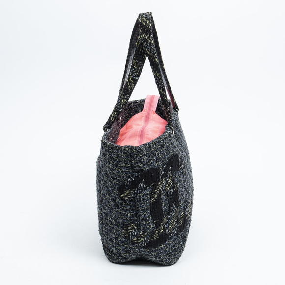 Chanel Cambon Ligne Tweed Tote - Picture 4 of 7